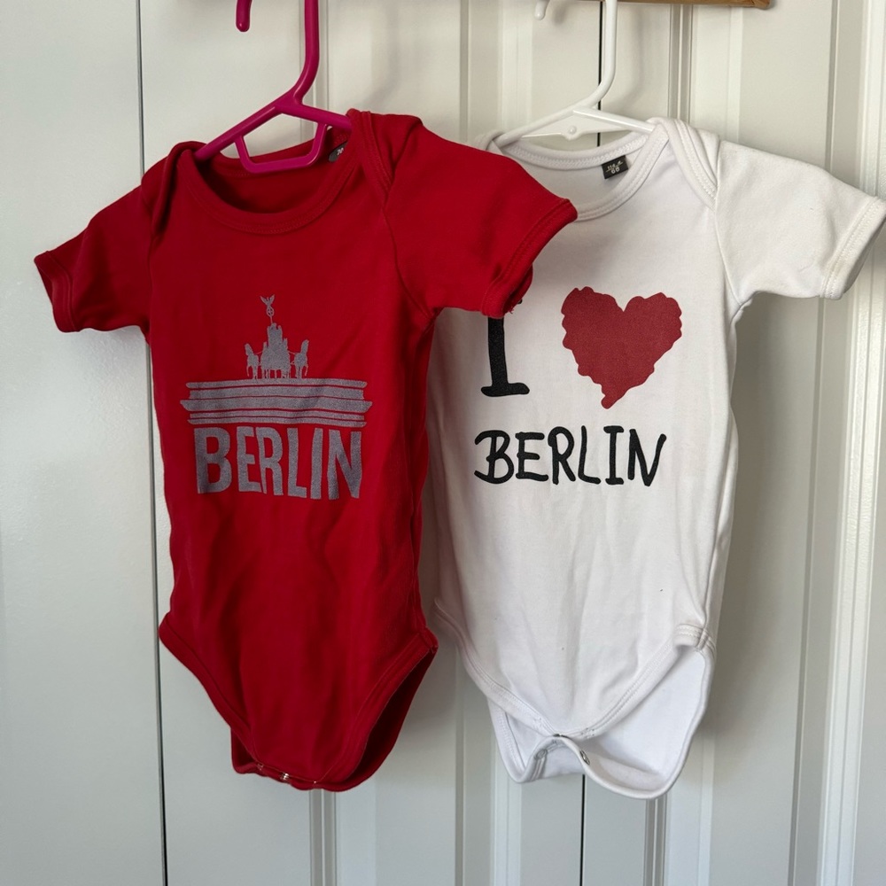 Berlin baby onesies bundle 2pc